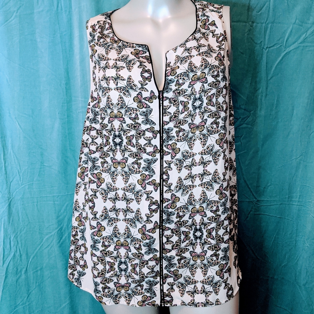 🍉NWOT ModCloth Sleeveless Blouse in Butterflies